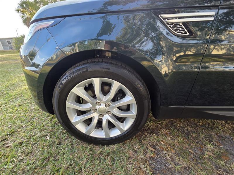 Land Rover Range Rover Sport 3.0L V6 Supercharged SE 2014