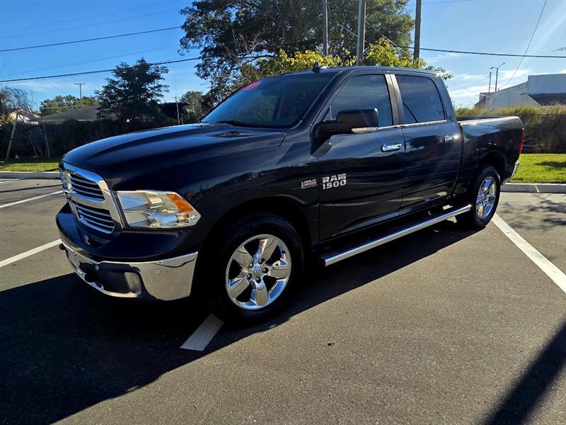 2016 RAM Ram 1500 Pickup Big Horn's photo
