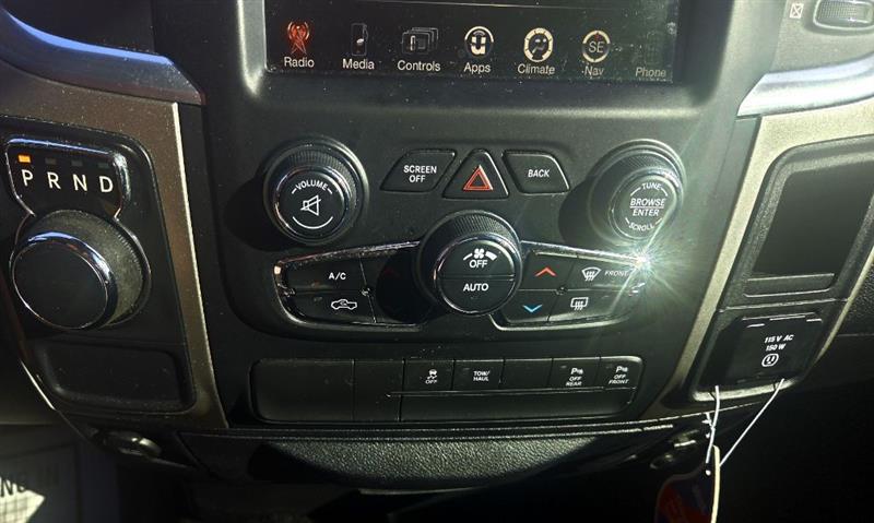 RAM 1500 SLT Crew Cab SWB 2WD 2017