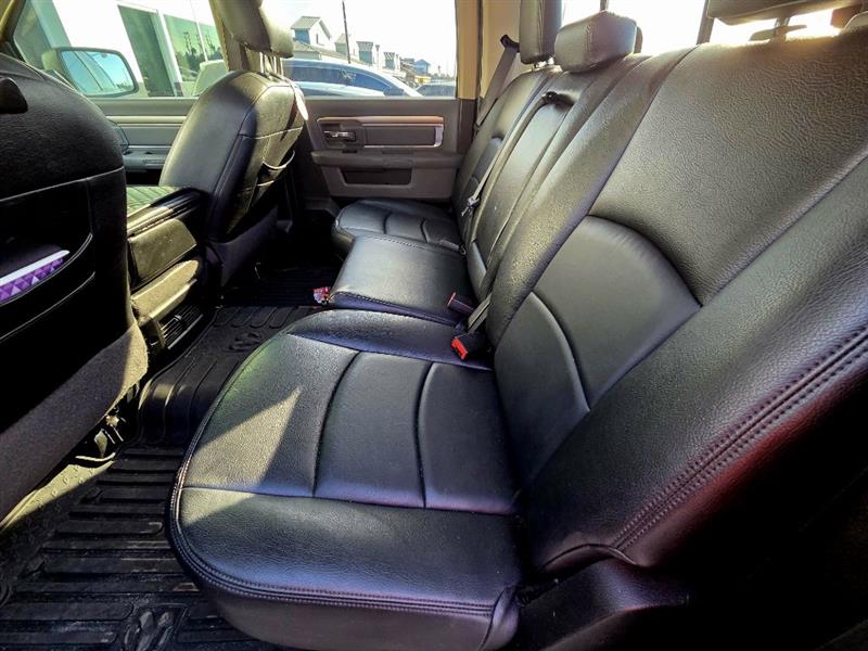 RAM 1500 SLT Crew Cab SWB 2WD 2017