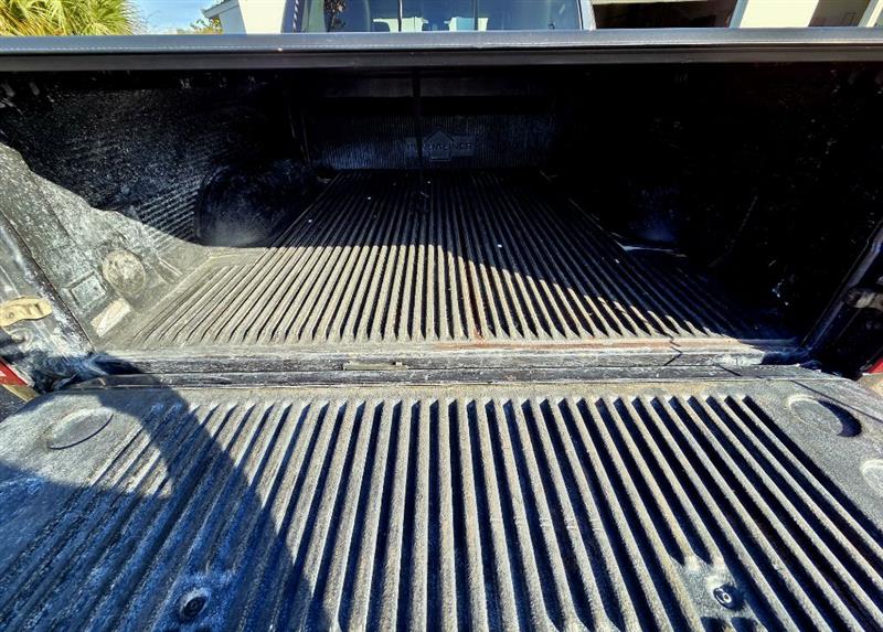 RAM 1500 SLT Crew Cab SWB 2WD 2017