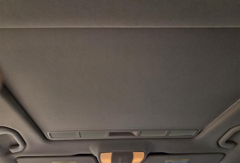 Mercedes-Benz E-Class E250 BlueTEC Sedan 2014