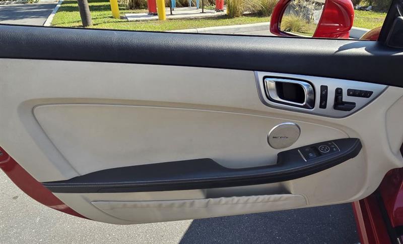 Mercedes-Benz SLK SLK350 2012