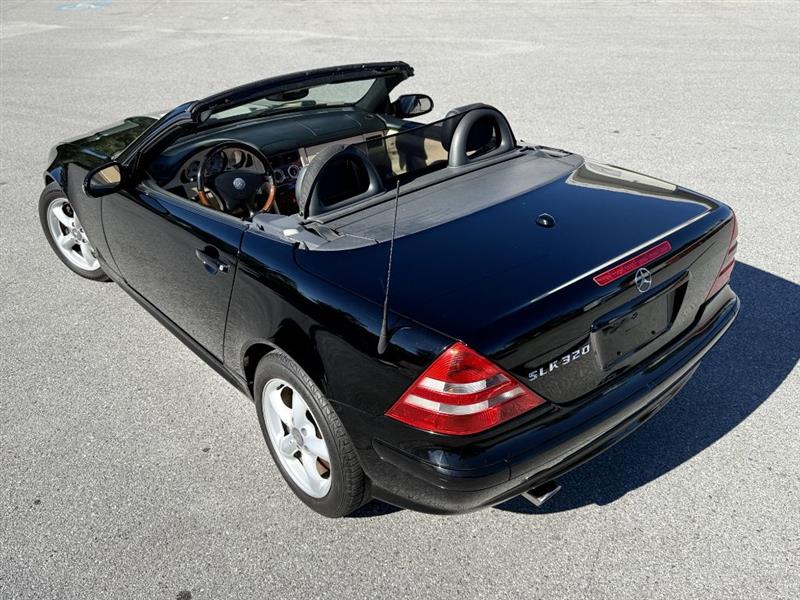 Mercedes-Benz SLK SLK320 2003