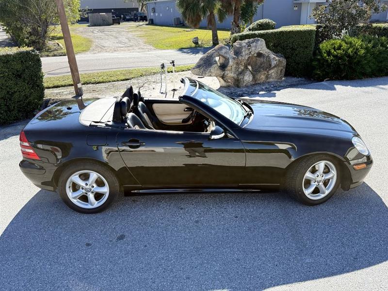 Mercedes-Benz SLK SLK320 2003