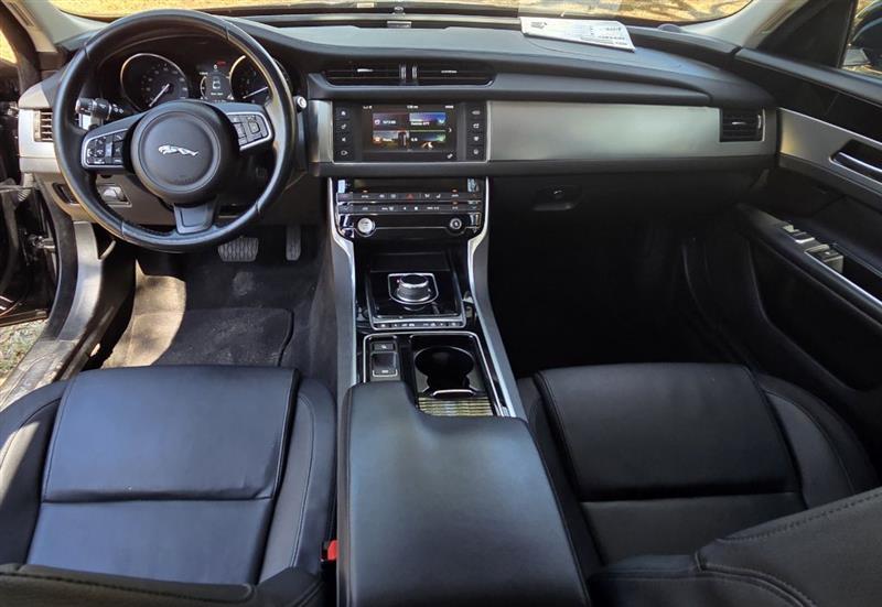 Jaguar XF-Series 35t 2017