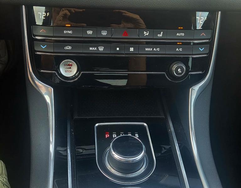 Jaguar XF-Series 35t 2017