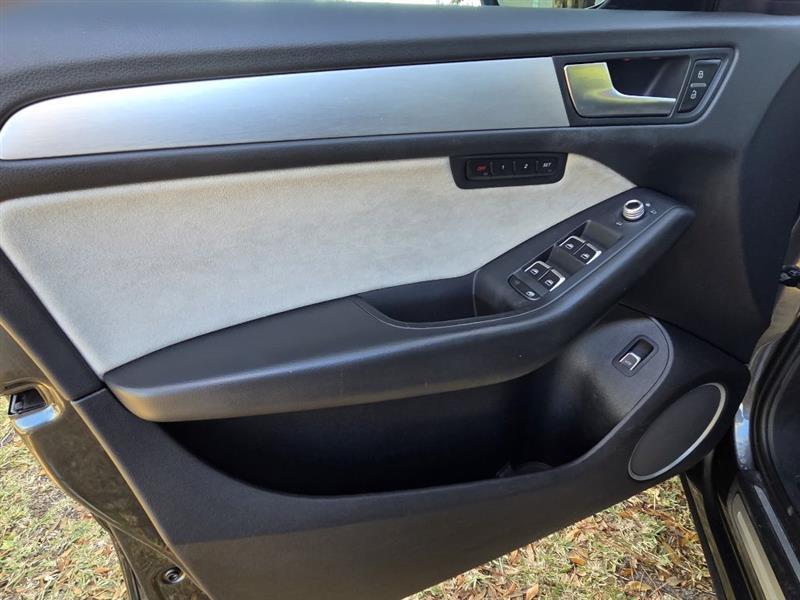 Audi SQ5 3.0T Premium Plus quattro 2015