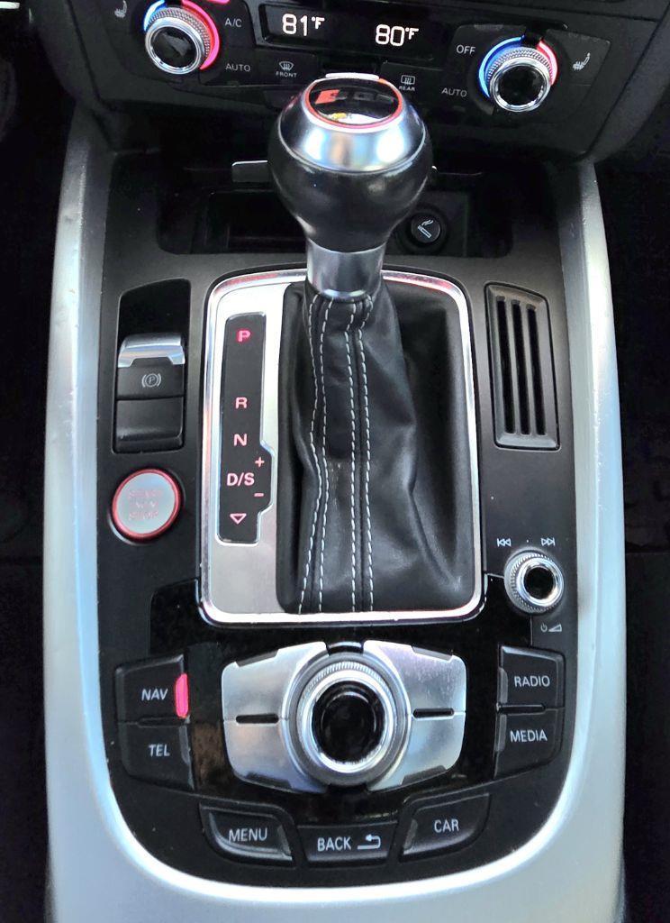 Audi SQ5 3.0T Premium Plus quattro 2015