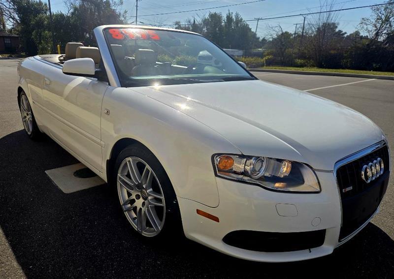 Audi A4 2.0T Cabriolet quattro with Tiptronic 2009