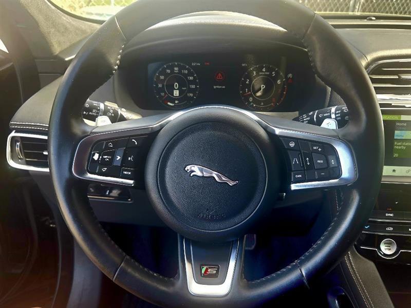 Jaguar F-Pace S 2020