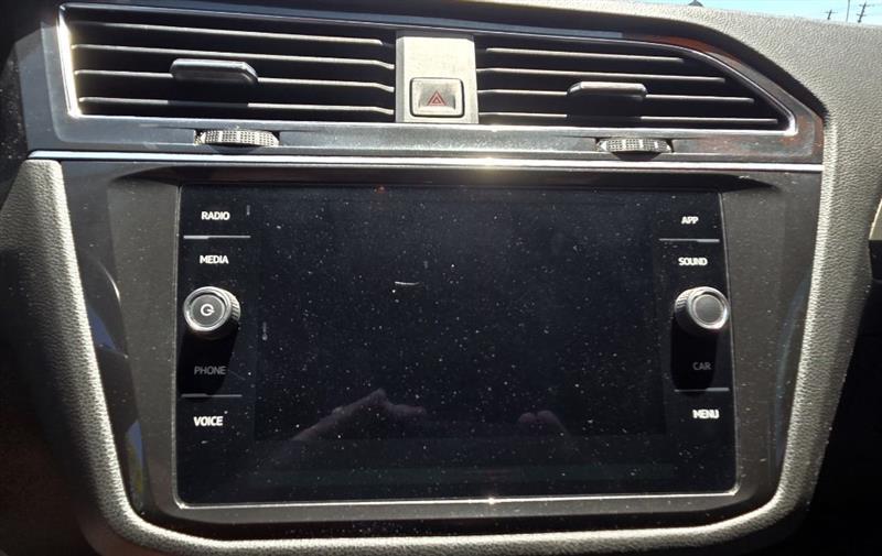 Volkswagen Tiguan SE 2018