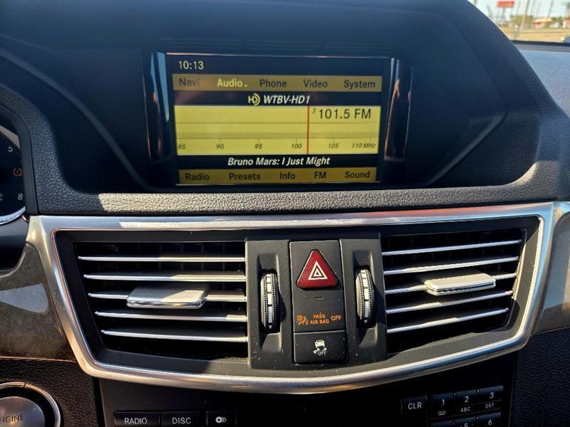 Mercedes-Benz E-Class Wagon E350 4Matic 2011