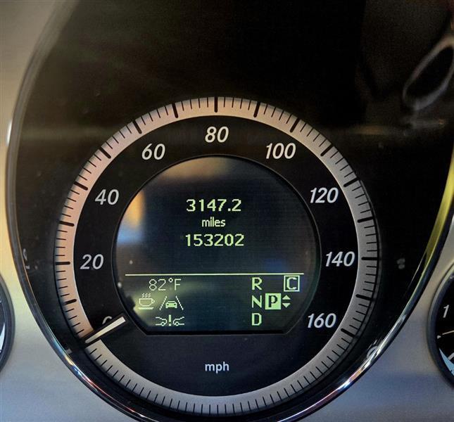 Mercedes-Benz E-Class Wagon E350 4Matic 2011