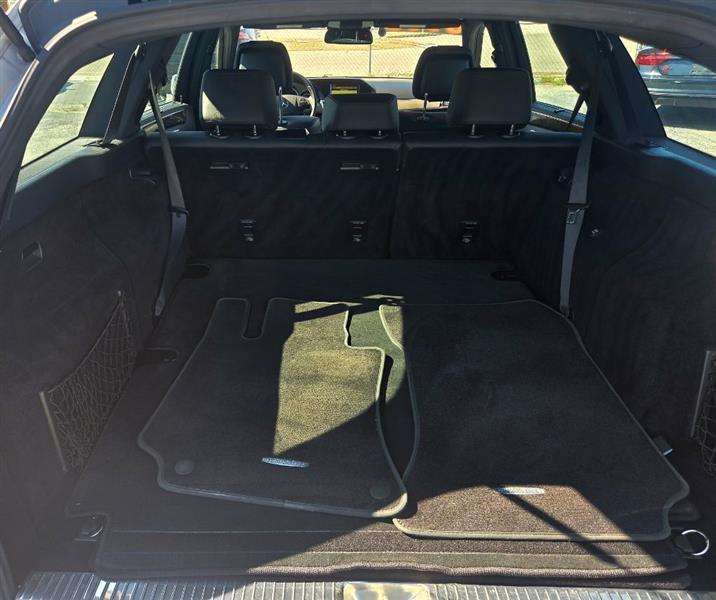 Mercedes-Benz E-Class Wagon E350 4Matic 2011