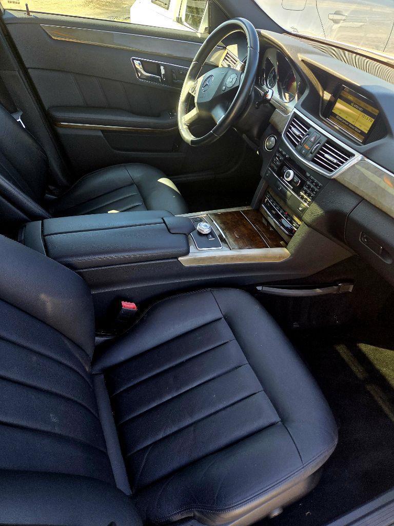Mercedes-Benz E-Class Wagon E350 4Matic 2011