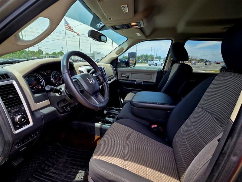 RAM 2500 Powerwagon Crew Cab SWB 4WD 2012