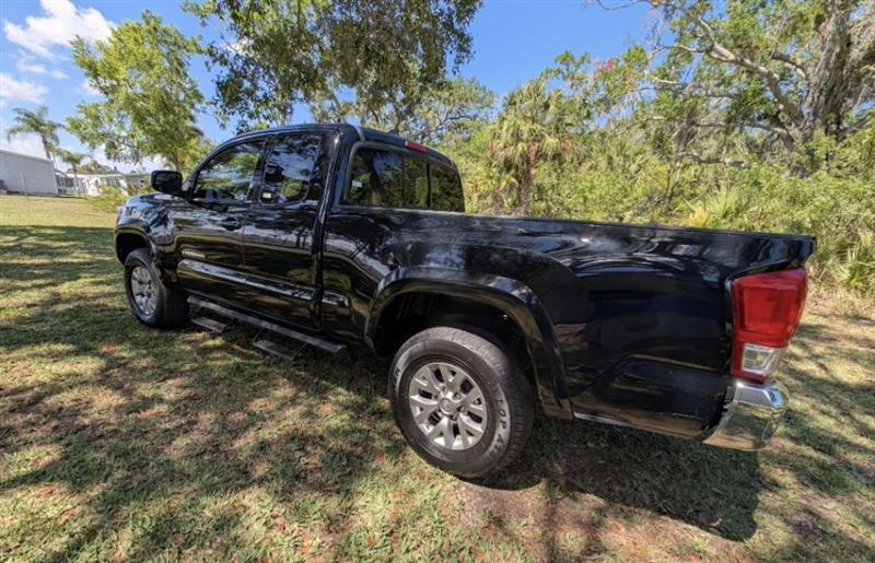 Toyota Tacoma SR5 Access Cab V6 6AT 4WD 2017