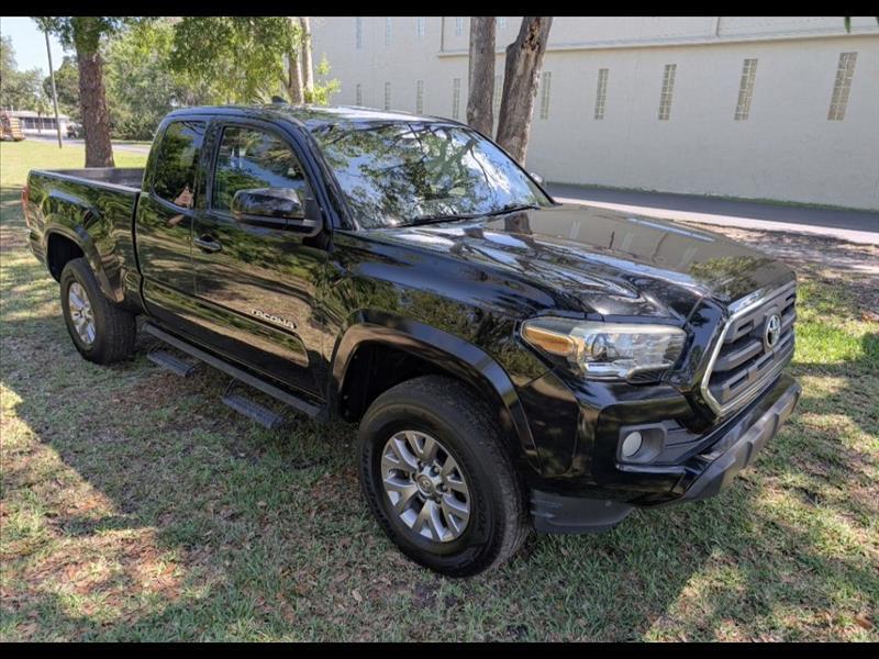 2017 Toyota Tacoma SR5 Access Cab V6 6AT 4WD