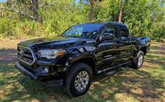 2017 Toyota Tacoma 