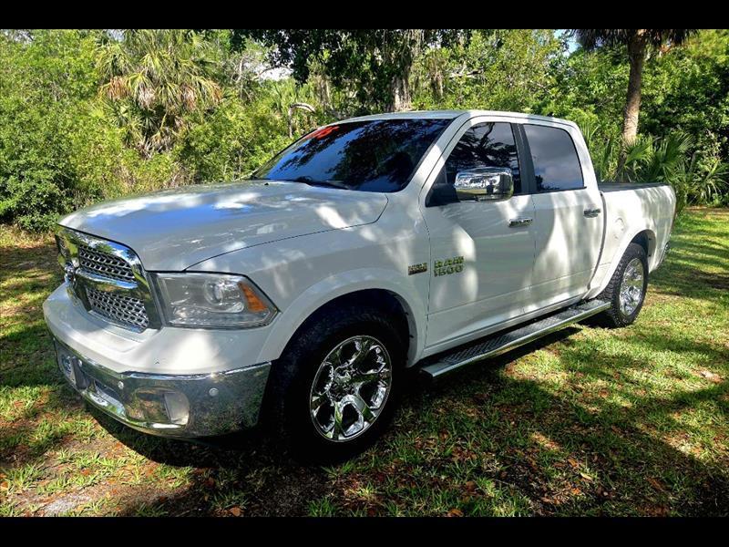 2017 RAM 1500 Laramie Crew Cab 5'7's photo