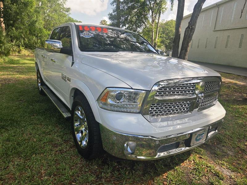 RAM 1500 Laramie Crew Cab SWB 2WD 2017