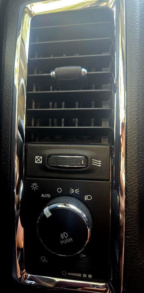 RAM 1500 Laramie Crew Cab SWB 2WD 2017