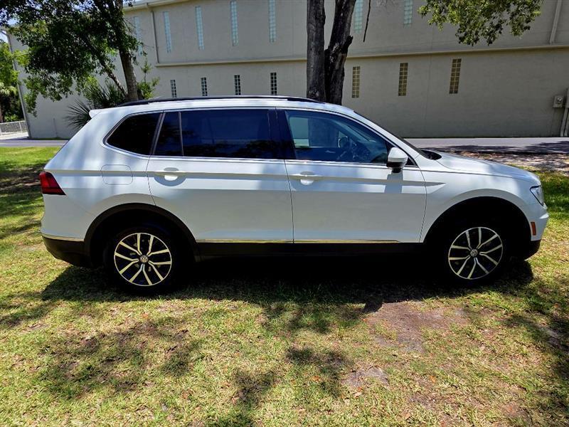 Volkswagen Tiguan SE 4Motion 2021