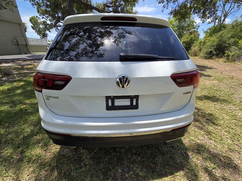 Volkswagen Tiguan SE 4Motion 2021