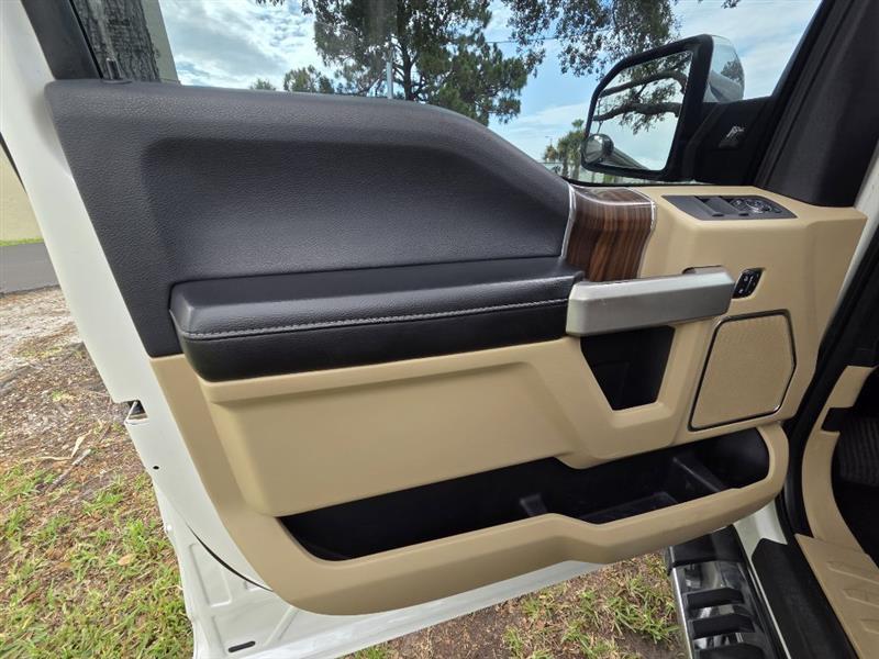 Ford F-150 XL SuperCrew 5.5-ft. Bed 2WD 2015