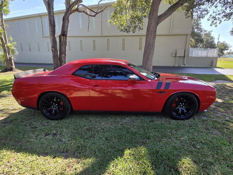 Dodge Challenger  2016
