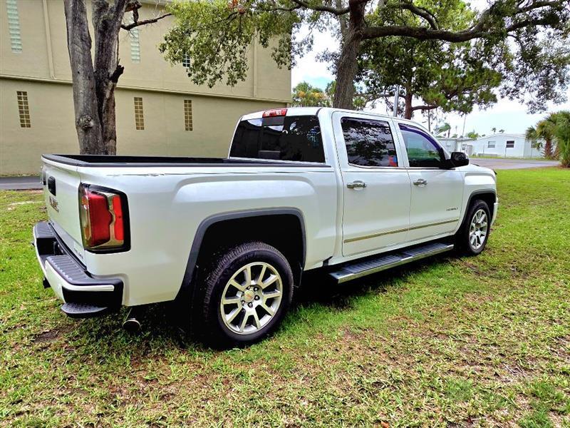 GMC Sierra 1500 Denali Crew Cab Short Box 2WD 2018