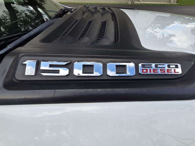 RAM 1500 Laramie Crew Cab SWB 2WD 2020