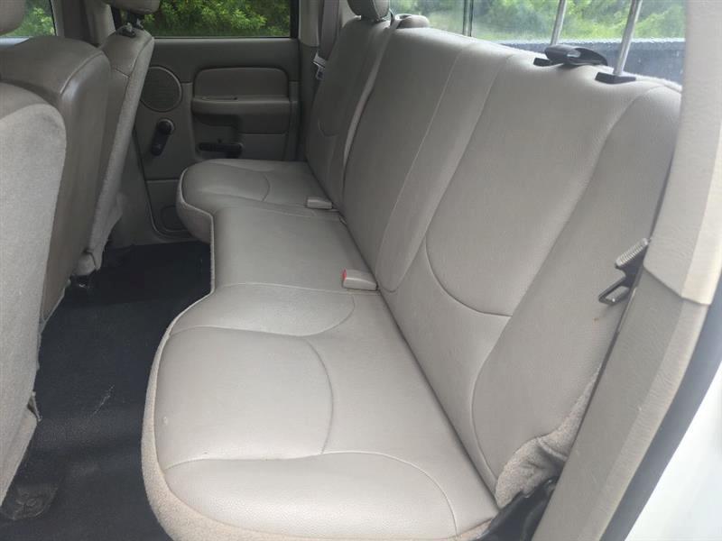 Dodge Ram 2500 ST Quad Cab 2WD 2004