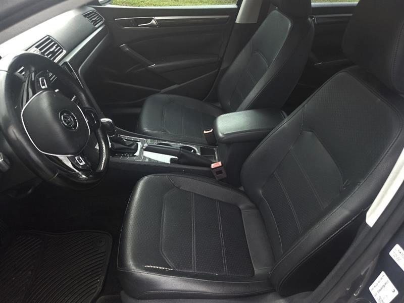 Volkswagen Passat SE 2018