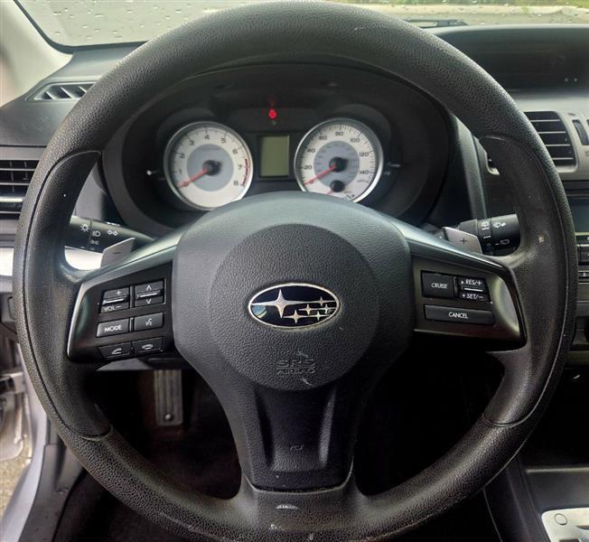 Subaru Impreza Premium 5-Door 2012