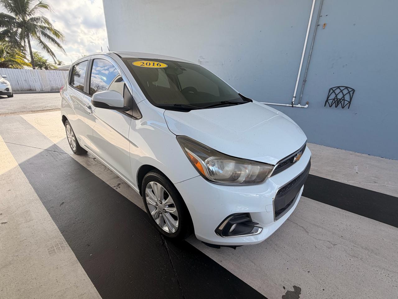 Chevrolet Spark 1LT Manual 2016