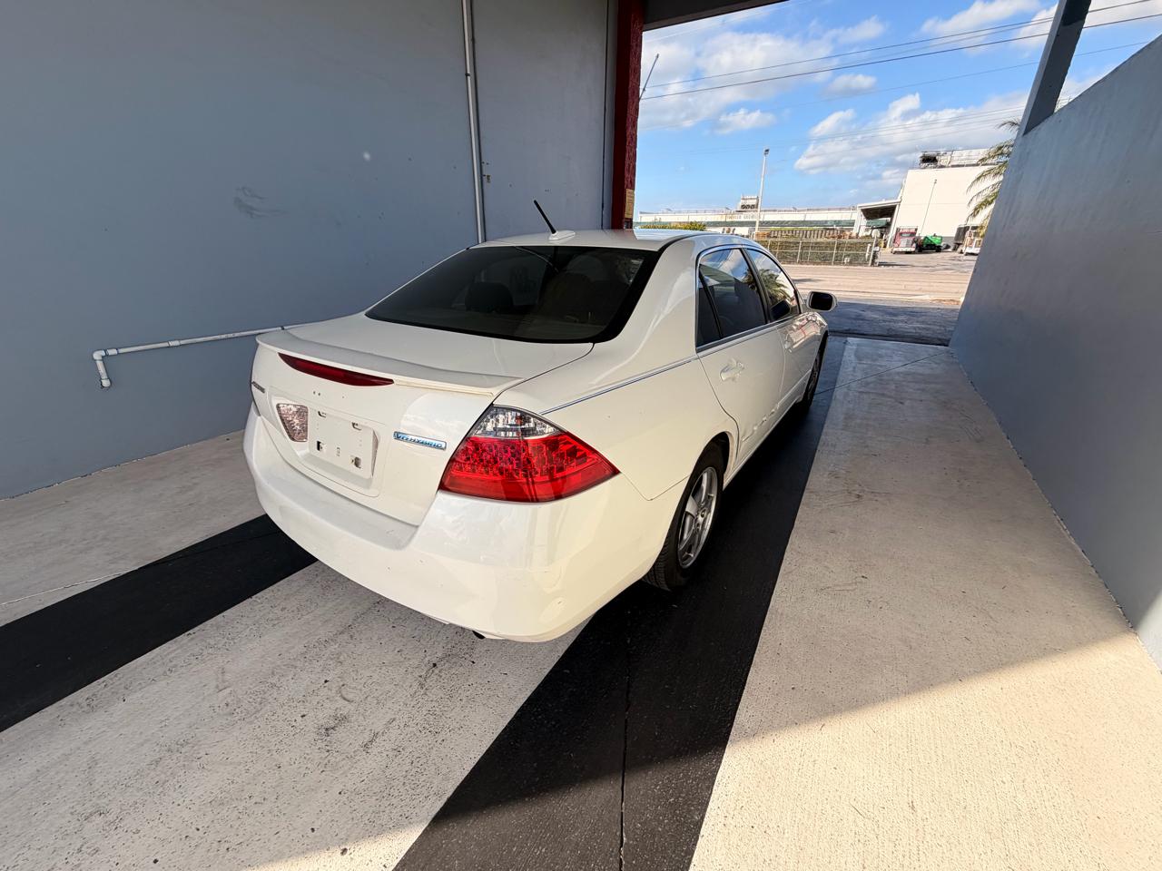 Honda Accord Hybrid 5-Speed AT 2007