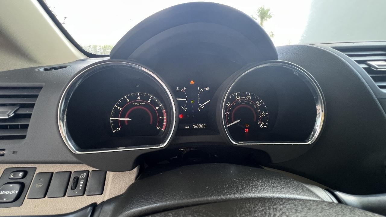 Toyota Highlander Sport 2WD 2010