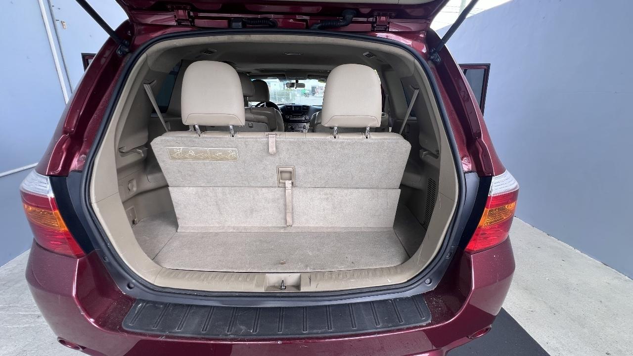 Toyota Highlander Sport 2WD 2010