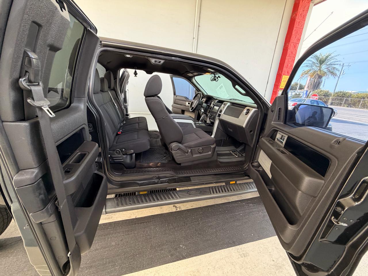 Ford F-150 STX SuperCab 6.5-ft. Bed 2WD 2011