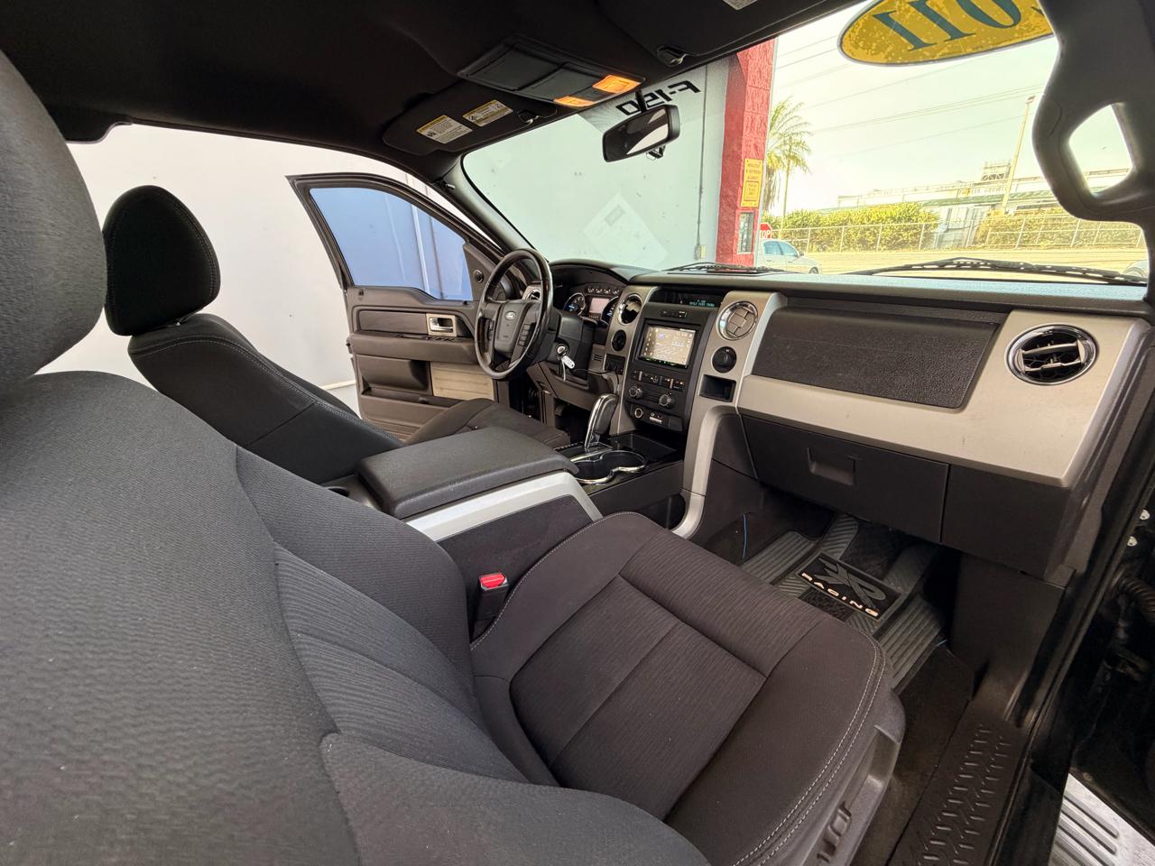 Ford F-150 STX SuperCab 6.5-ft. Bed 2WD 2011