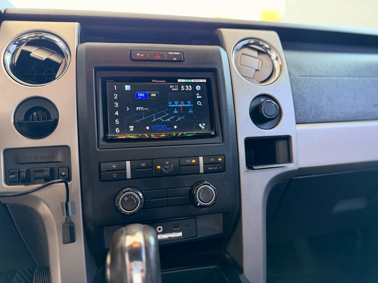 Ford F-150 STX SuperCab 6.5-ft. Bed 2WD 2011