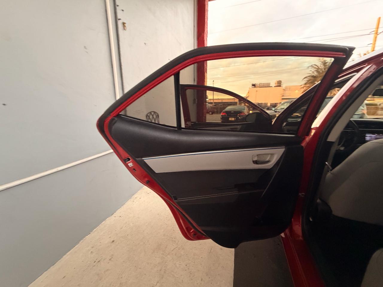 Toyota Corolla S Premium CVT 2014