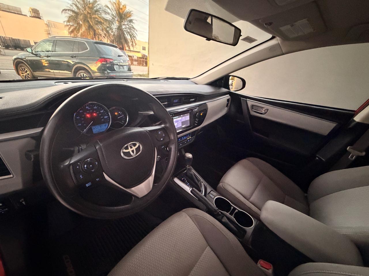 Toyota Corolla S Premium CVT 2014