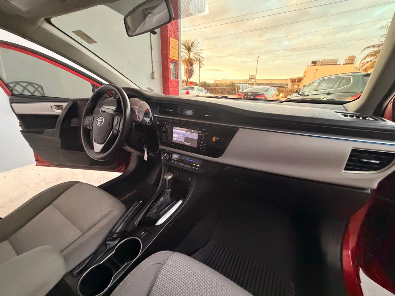 Toyota Corolla S Premium CVT 2014