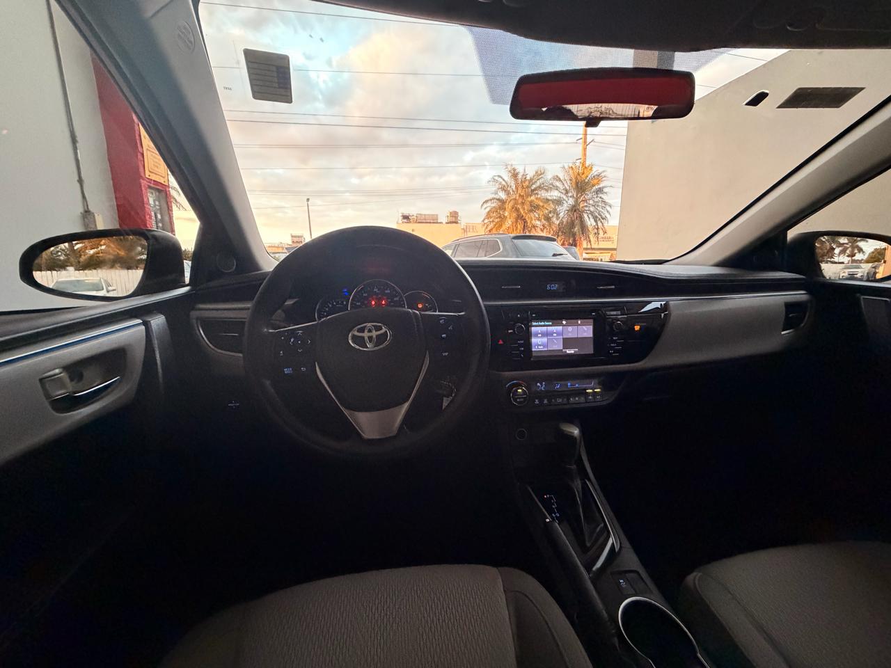 Toyota Corolla S Premium CVT 2014