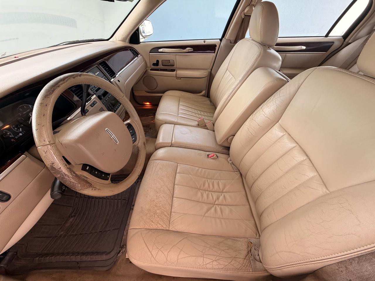 Lincoln Town Car Signature 2007