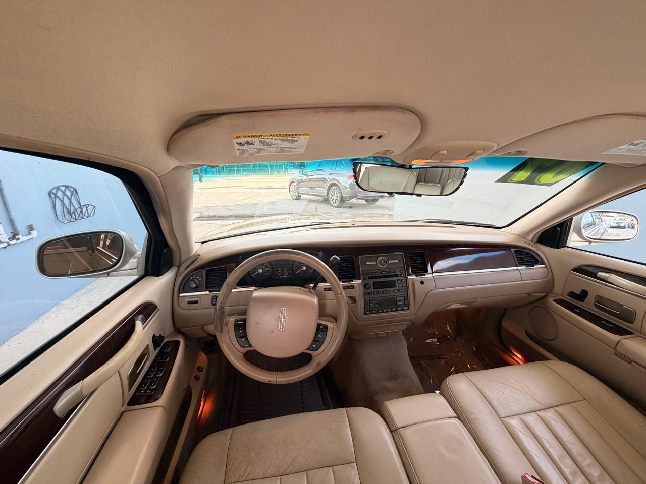 Lincoln Town Car Signature 2007