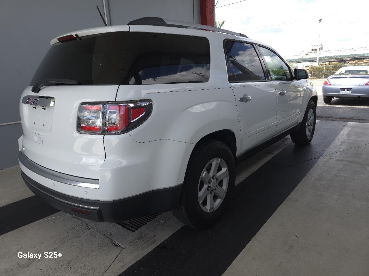 GMC Acadia SLE-1 FWD 2016